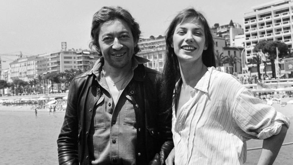 Mort de Jane Birkin : sa relation avec Serge Gainsbourg, de l'amour à la chanson