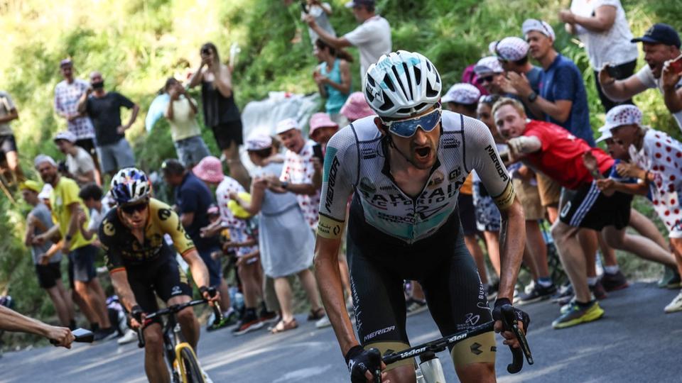 Tour de France 2023 : Wout Poels remporte la 15e étape, Jonas Vingegaard conserve le maillot jaune avant la journée de repos
