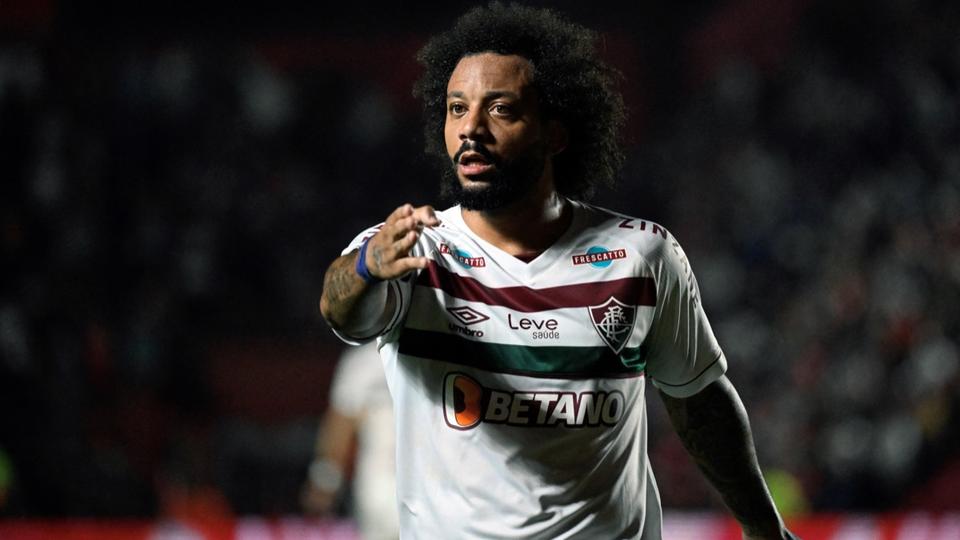 Football : Marcelo en pleurs après avoir blessé gravement un adversaire (Video)