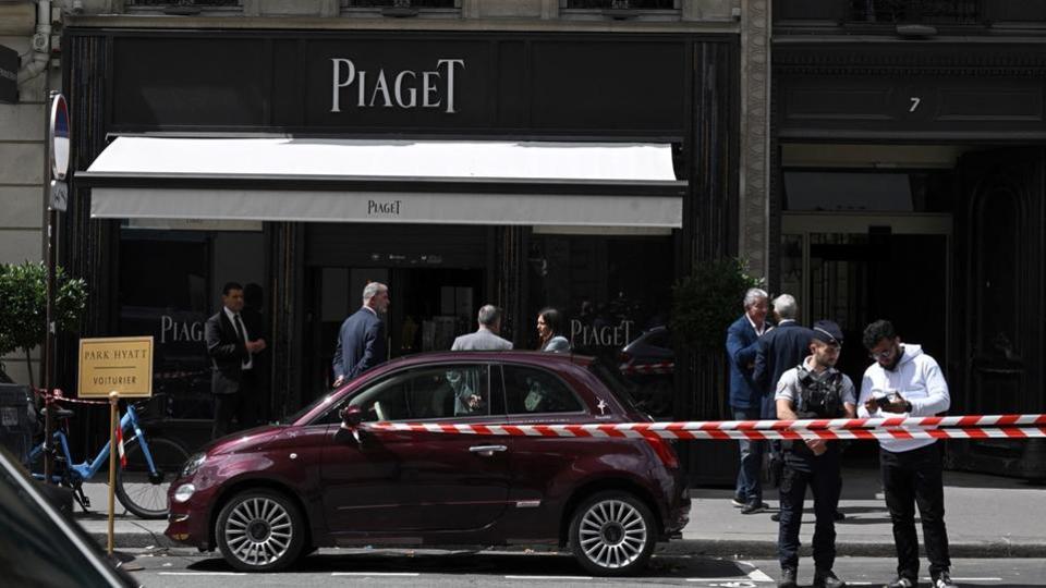 Braquage de la joaillerie Piaget à Paris : six personnes mises en examen