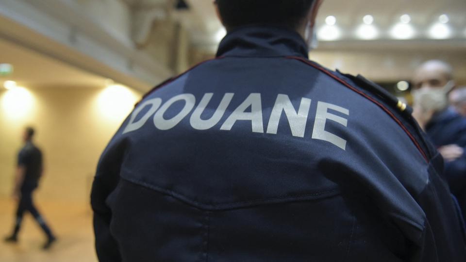 Bordeaux : il est arrêté avec 122 ovules de cocaïne dans l'estomac