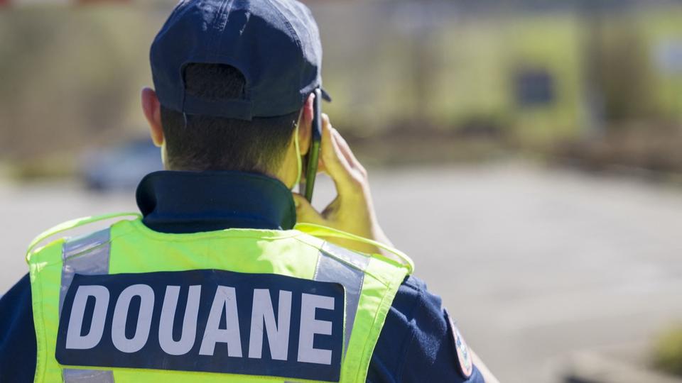 Haute-Savoie : un Russe arrêté au péage avec 160.000 euros en liquide