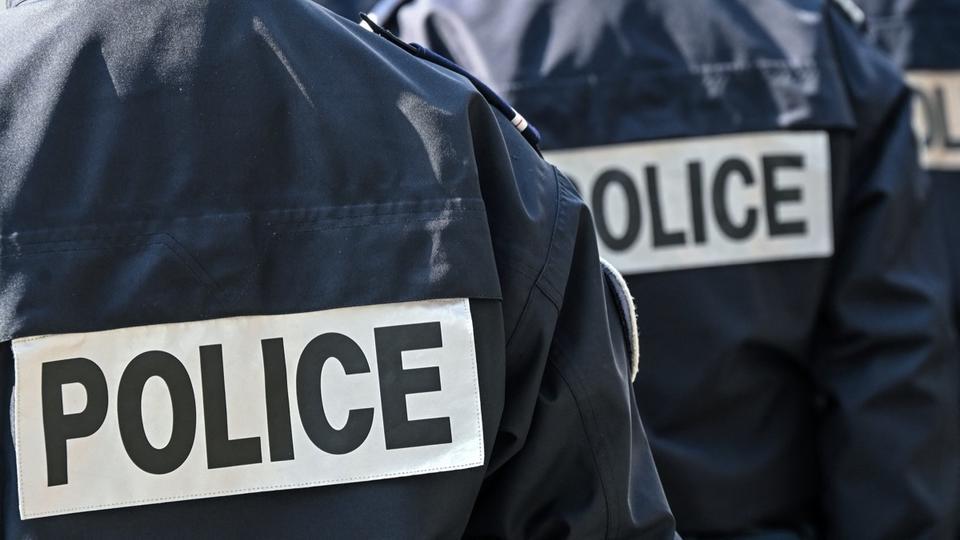 Val-d'Oise : un homme retrouvé ligoté dans le coffre d'une voiture poursuivie par la police