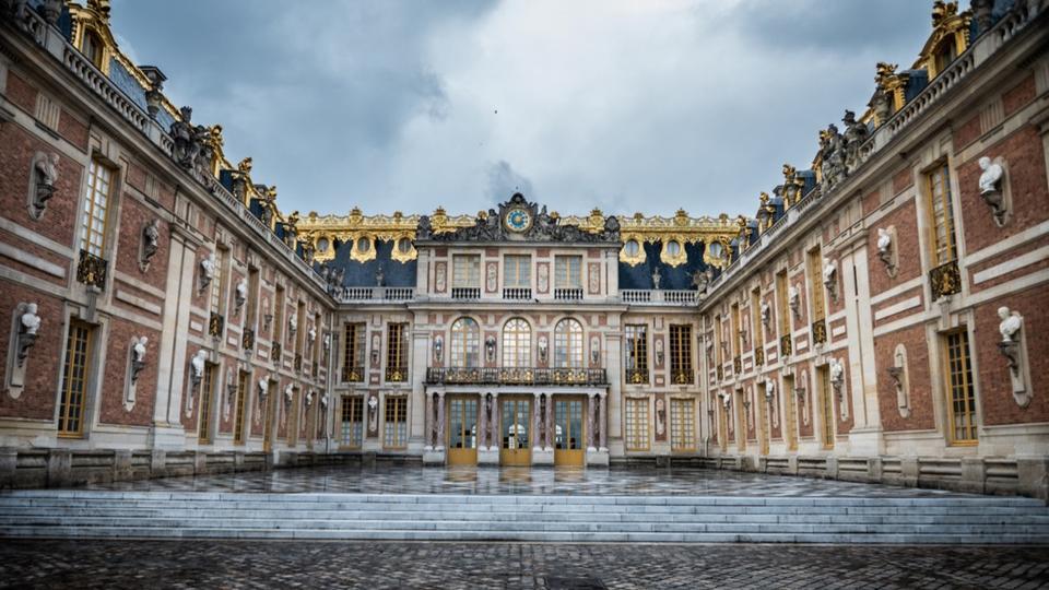 Fausse alerte à la bombe au château de Versailles : l'auteur d'un des canulars condamné à 8 mois de prison avec sursis
