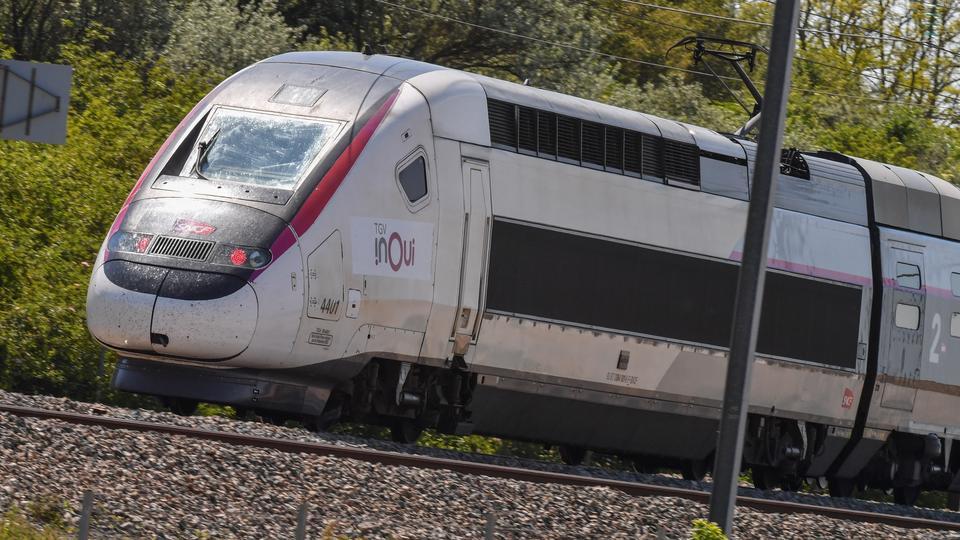 Accident de TGV : un appel à témoin lancé après la chute mortelle d'une voyageuse de 25 ans
