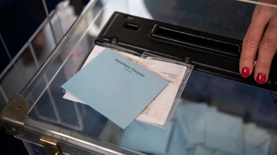 Sondage : 72 % des Français comptent aller voter au second tour de l'élection présidentielle