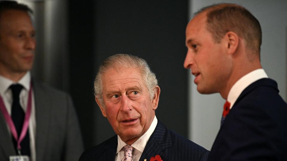 Prince Andrew déchu : le rôle déterminant du prince William et de son père auprès de la Reine
