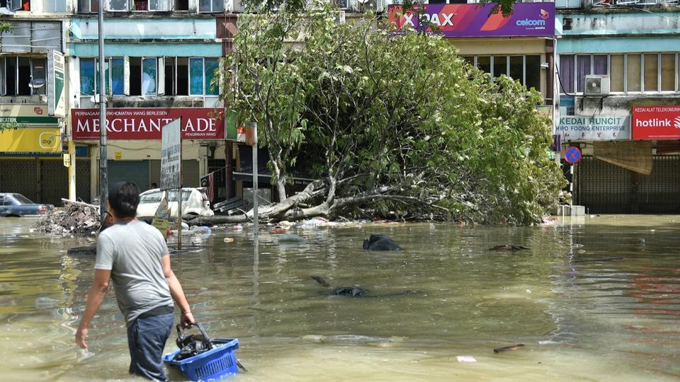 Malaisie : une cinquantaine de morts et des milliers de déplacés à cause des graves inondations