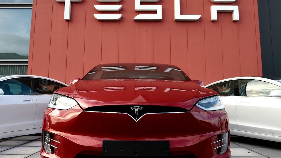 Tesla rappelle près de 500.000 Model 3 et Model S pour des problèmes de coffre
