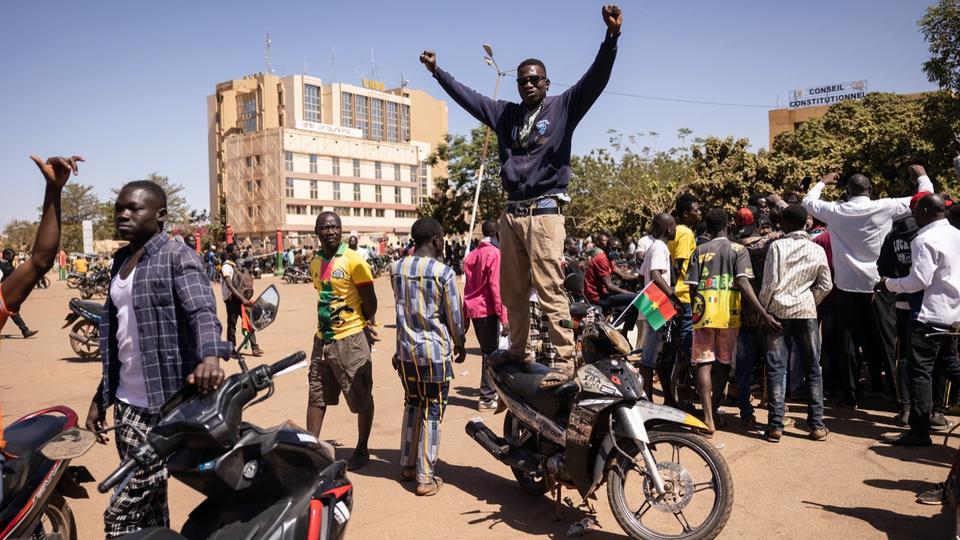 Mutinerie au Burkina Faso : le président visé par une «tentative avortée d'assassinat», selon son parti