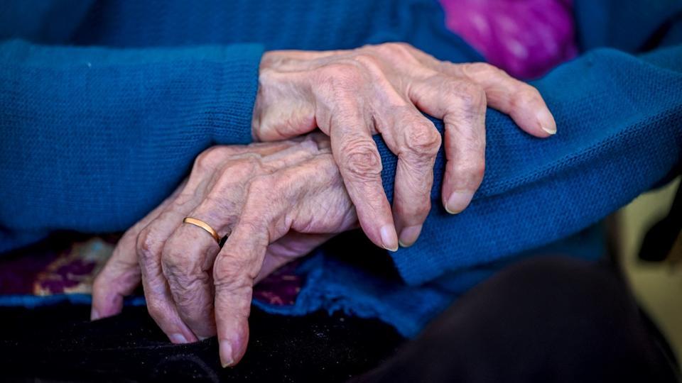 Démographie : la France compte 30.000 centenaires, un record
