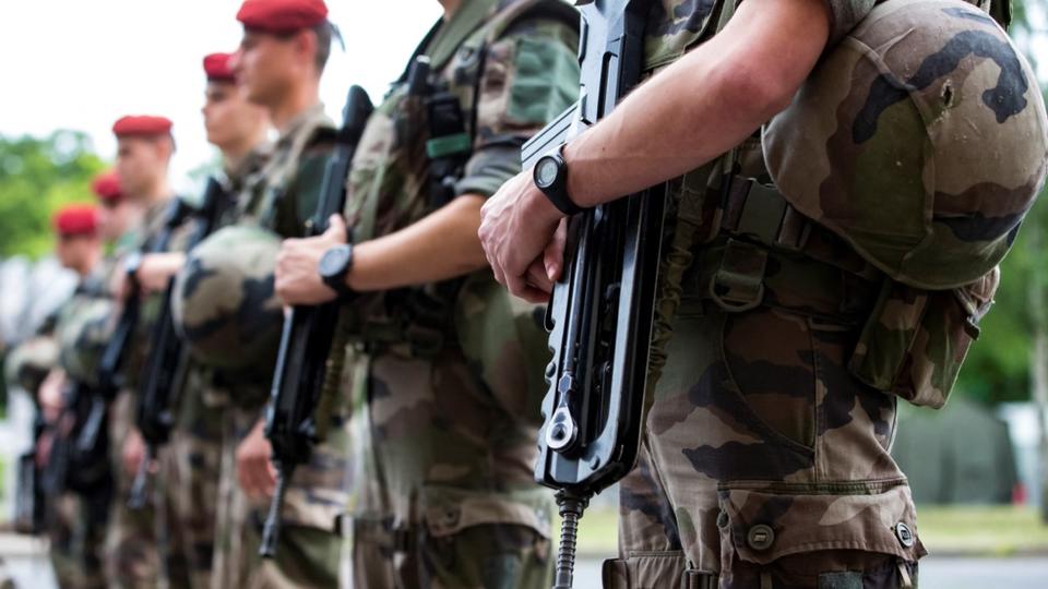 Sondage : 70% des Français favorables au recours à l'armée pour rétablir l'ordre dans les quartiers touchés par les émeutes