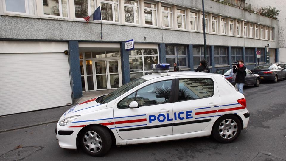 Fillette retrouvée morte égorgée chez elle à Courbevoie : le père est décédé