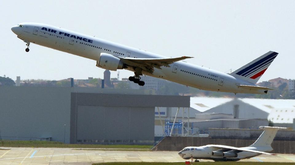 Air France : deux pilotes suspendus après s'être battus dans le cockpit