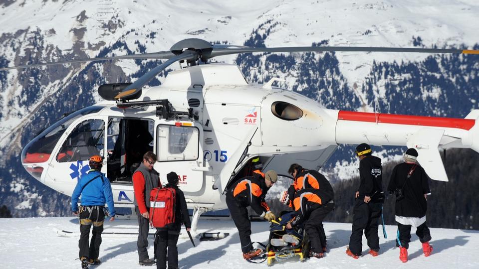 Isère : deux randonneuses survivent à une chute d'une vingtaine de mètres
