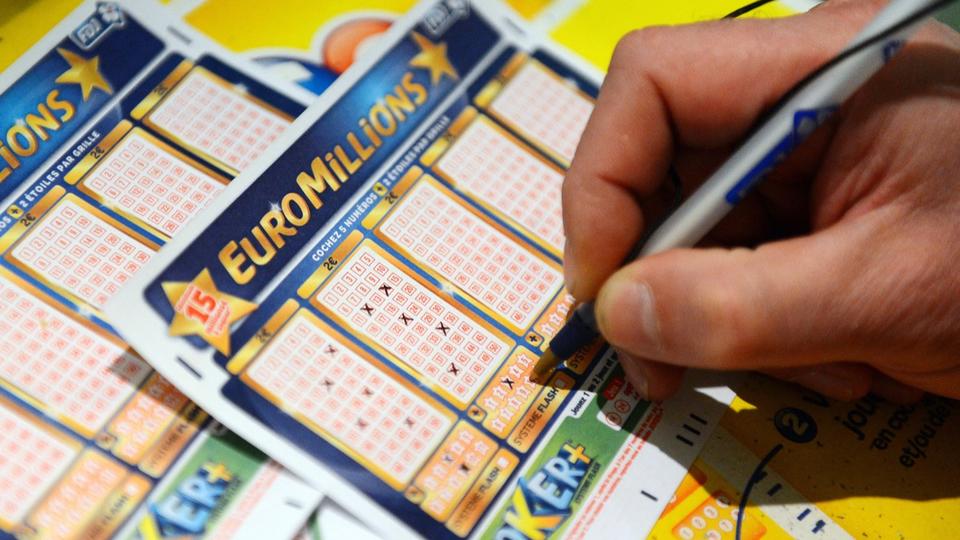 Euromillions : un Français remporte le jackpot de 163 millions d'euros
