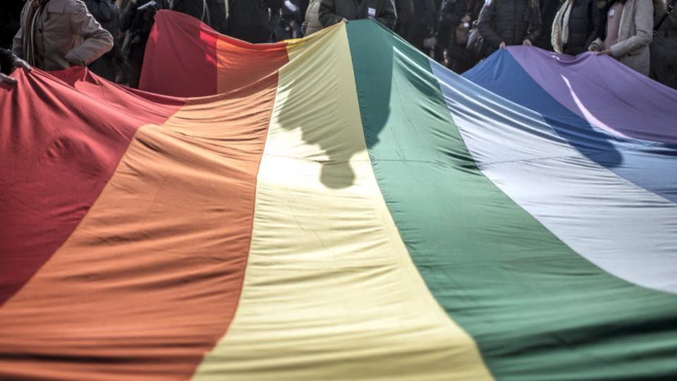Nantes : la mairie va porter plainte pour «appel au meurtre» après des tags menaçant la communauté LGBT