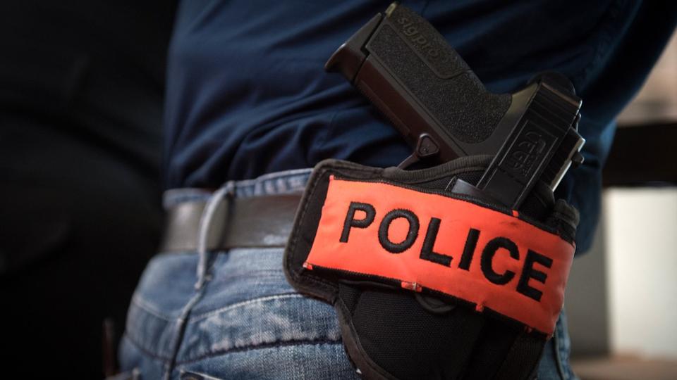 Val-d'Oise : un collégien de 13 ans poignardé devant son établissement
