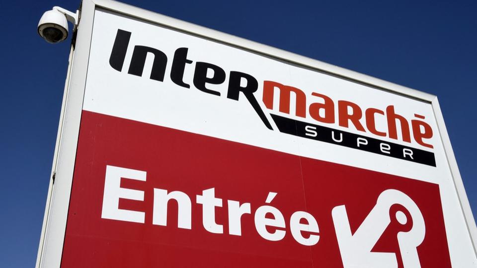 Yvelines : deux employés d'un supermarché attaqués à l'acide