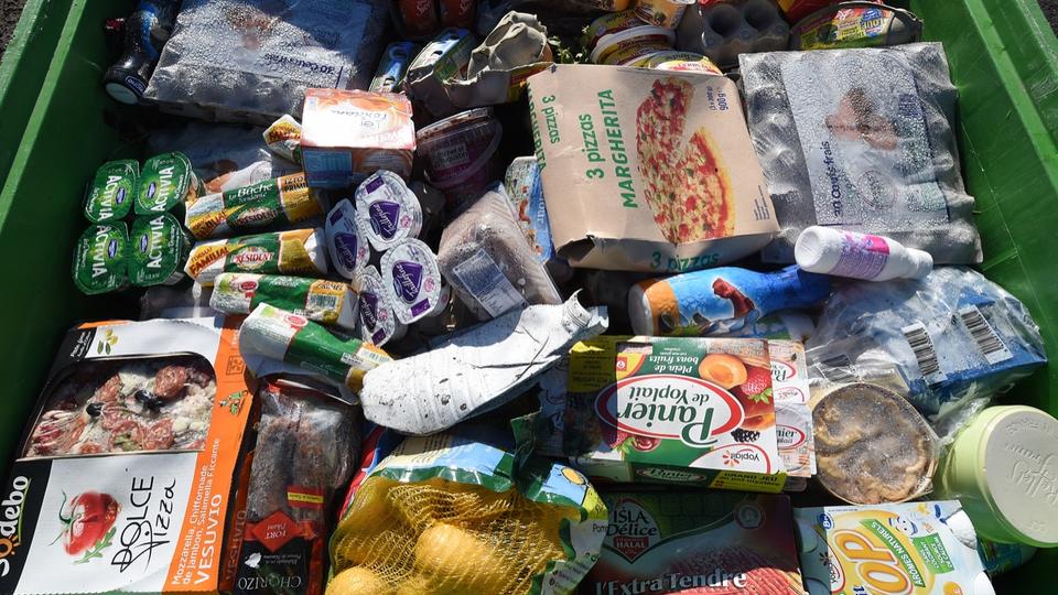 Gaspillage alimentaire : les annonces attendues de la ministre Olivia Grégoire pour limiter les gâchis