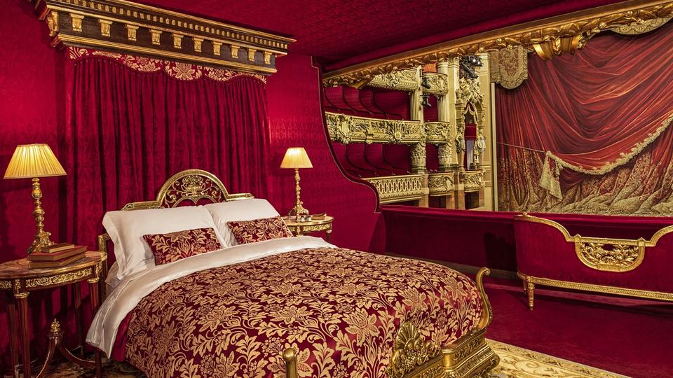 Le Palais Garnier s'associe à Airbnb et propose une nuit de rêve dans l'enceinte de l'Opéra