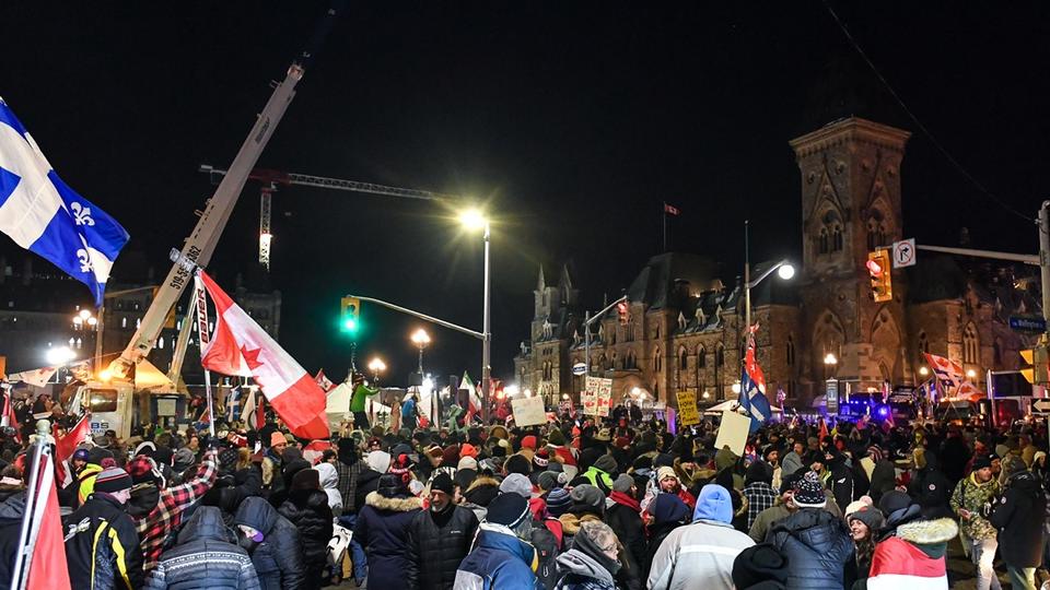 Canada : le maire d'Ottawa déclare l'état d'urgence après les manifestations anti-mesures sanitaires