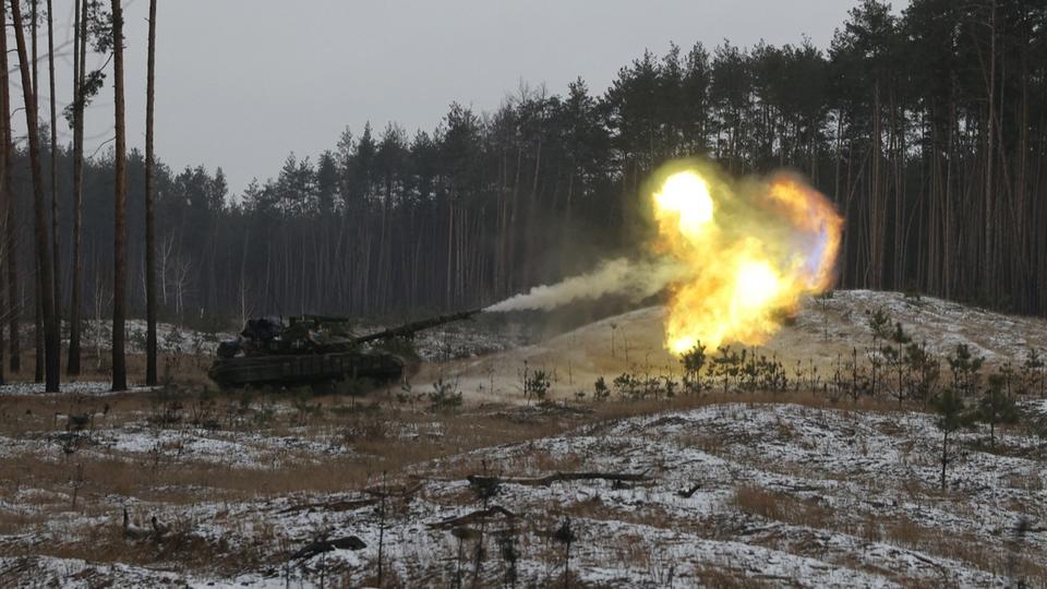 Guerre en Ukraine : la Russie promet de «brûler» les chars occidentaux