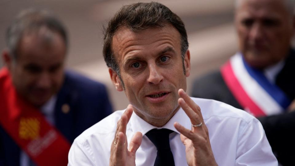 Salaires des enseignants : Emmanuel Macron annonce une augmentation entre «100 et 230 euros net par mois»