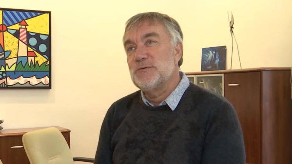 Saint-Brevin : le maire de la commune estime ne pas avoir été soutenu par l'Etat