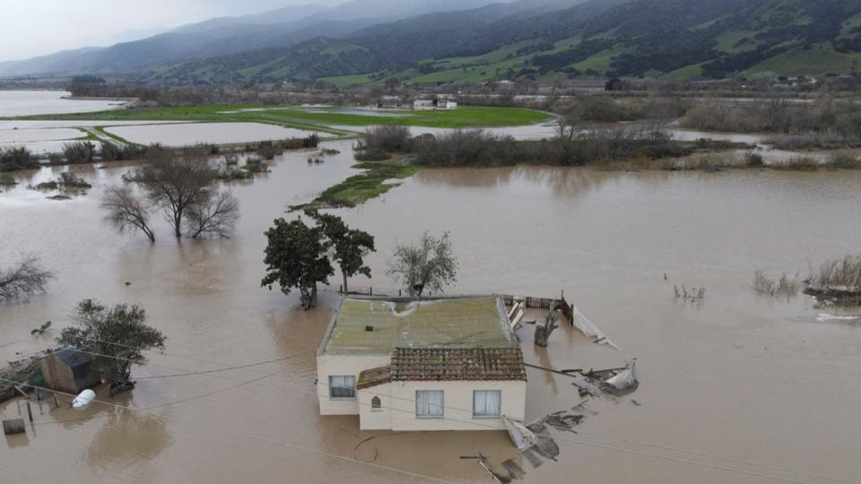 Inondations en Californie : Joe Biden déclare l'état de catastrophe majeure
