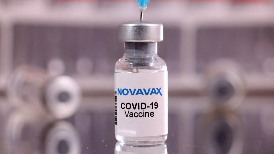 Covid-19 : la HAS recommande de «lever l'obligation de vaccination» des soignants, le gouvernement prêt à «suivre» cet avis