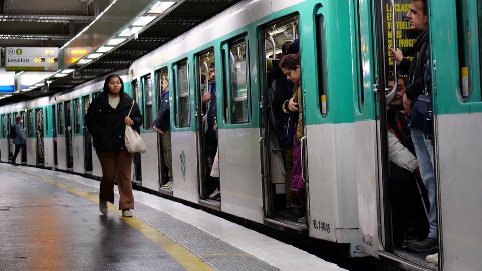 Grève contre la réforme des retraites : trafic «normal» dans le métro, mais encore perturbé à la SNCF ce vendredi