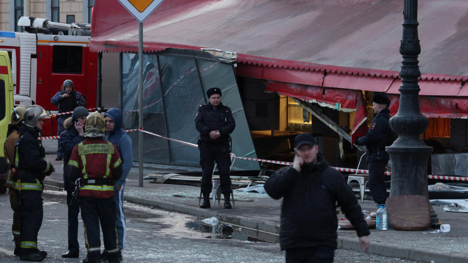 Russie : au moins une personne tuée par l'explosion d'un «engin explosif» dans un café de Saint-Pétersbourg
