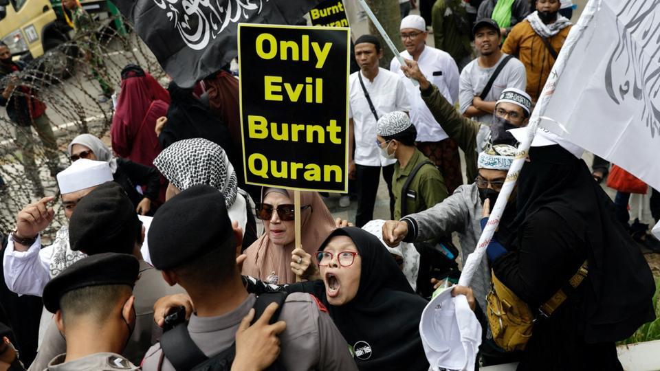 Coran brûlé en Suède : 5 personnes suspectées de préparer un «acte terroriste» en représailles arrêtées