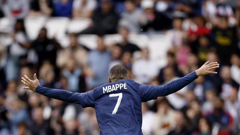 PSG-Lorient : l'incroyable quiproquo sur le but de Kylian Mbappé