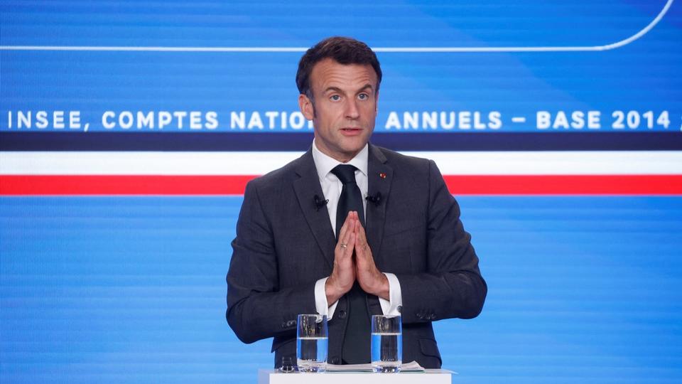 Réindustrialisation : Emmanuel Macron débloque 700 millions d'euros pour optimiser la formation aux «métiers en tension»