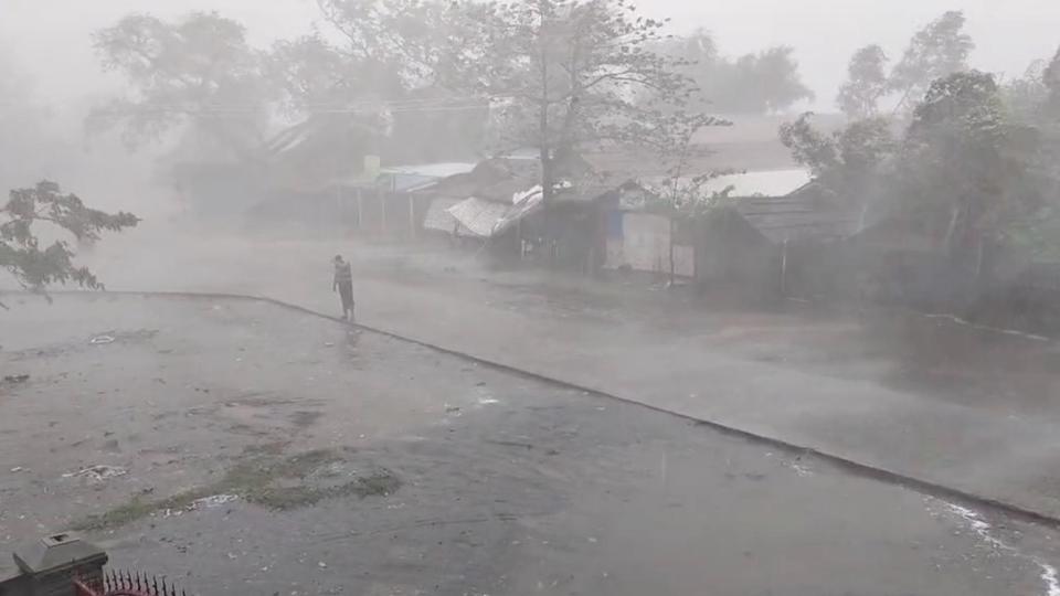Cyclone Mocha : des centaines de milliers de personnes évacuées au Bangladesh et en Birmanie
