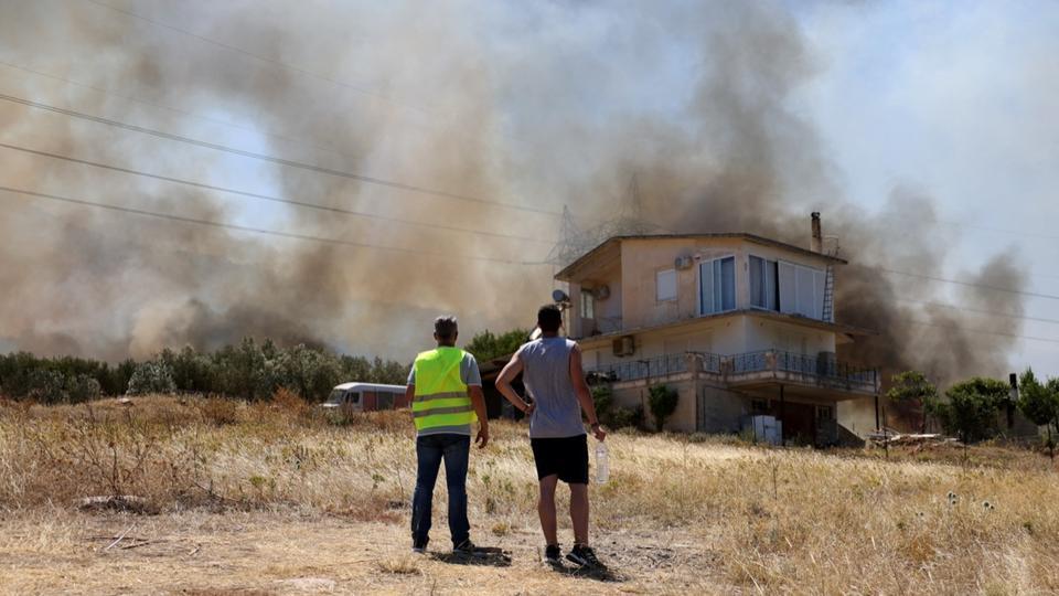 Grèce : ce que l'on sait de l'incendie de forêt qui menace Athènes
