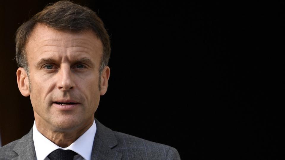 Bilan des «cent jours» : remaniement, émeutes, police, chantiers de la rentrée... Ce qu'il faut retenir de l'interview d'Emmanuel Macron