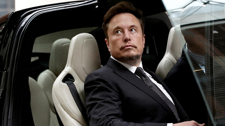 Elon Musk : le jour où le milliardaire a été confronté par Larry David pour son soutien au parti Républicain