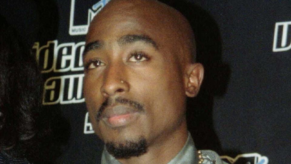 États-Unis : Un suspect inculpé du meurtre du rappeur Tupac, 27 ans après