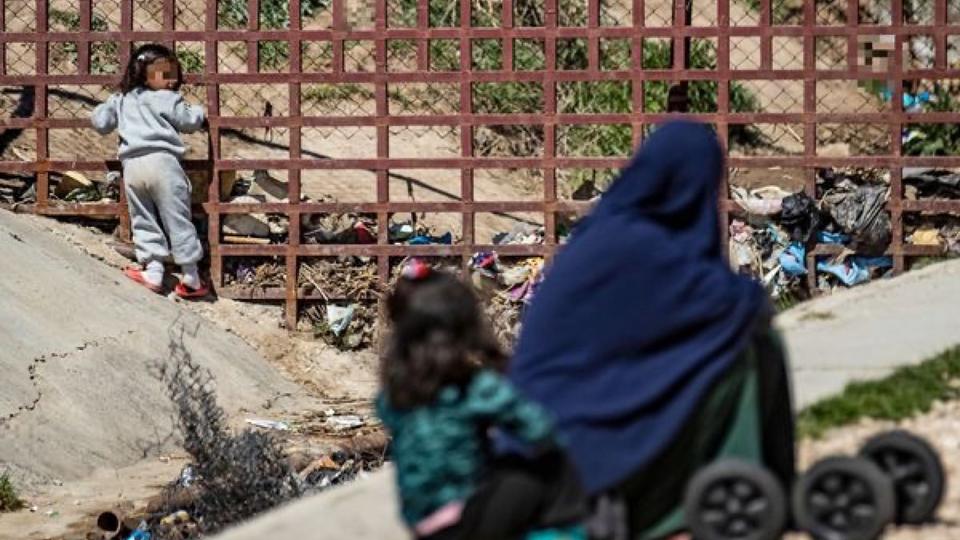 Une femme malade, rapatriée d'un camp syrien, porte plainte contre l'Etat