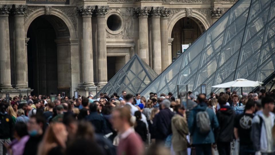 Les touristes étrangers sont enfin de retour à Paris