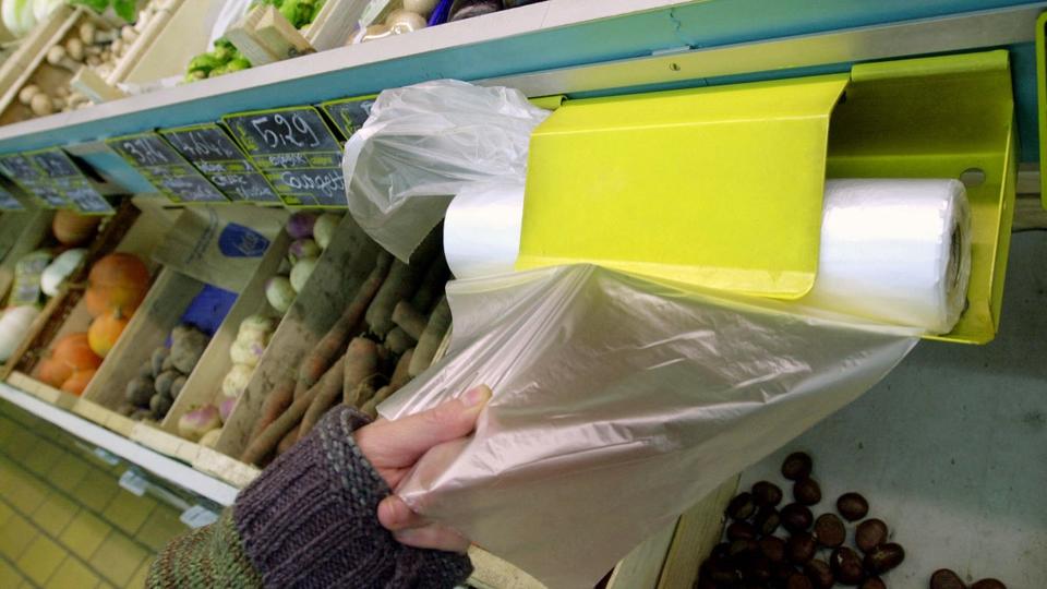 L'emballage plastique des fruits et légumes, c'est fini !