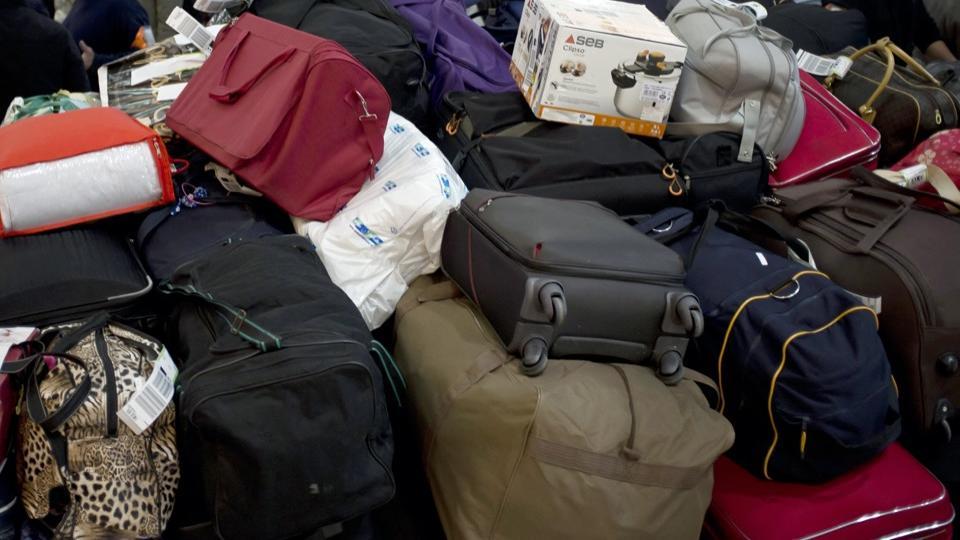 Roissy : malgré la fin de la grève, des milliers de bagages toujours bloqués à l'aéroport