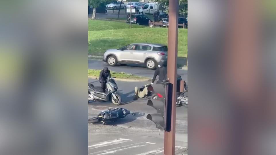 Essonne : un motard agressé par 4 individus lors du vol de son scooter à Grigny
