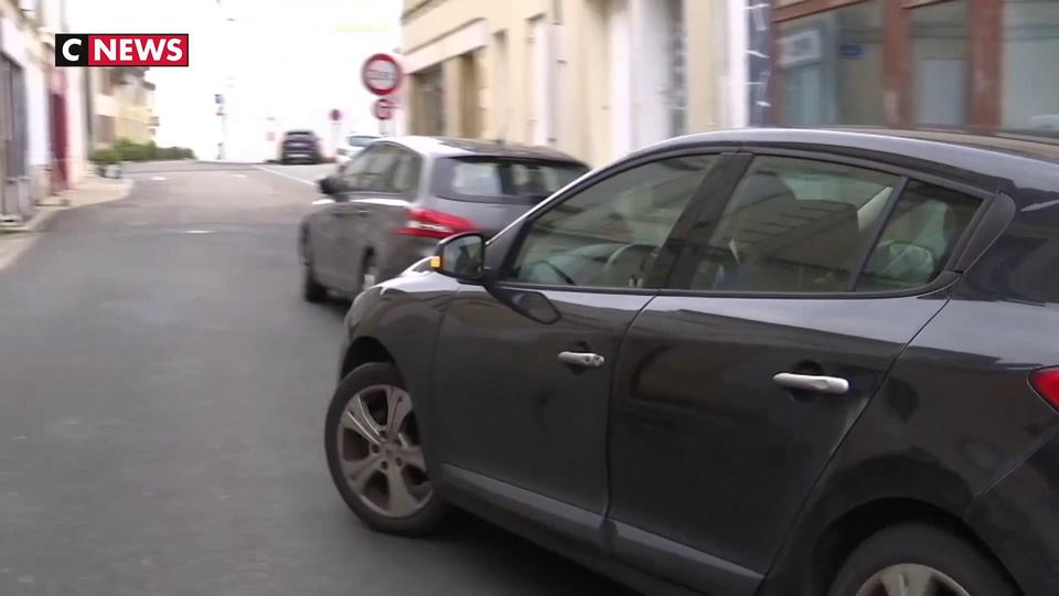 Transports : ces Français dépendants de leur voiture