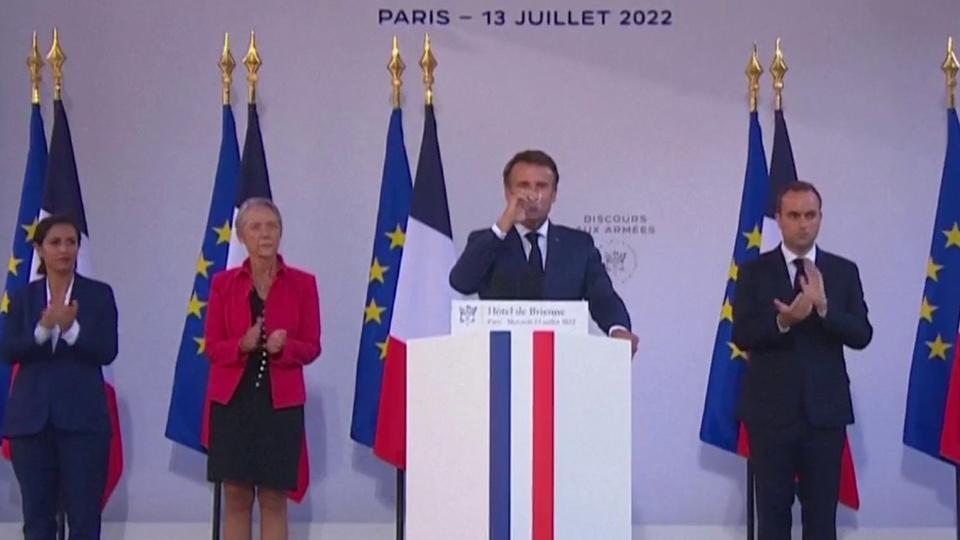 Armée : Emmanuel Macron annonce une hausse du budget à 50 milliards d'euros d'ici à 2025