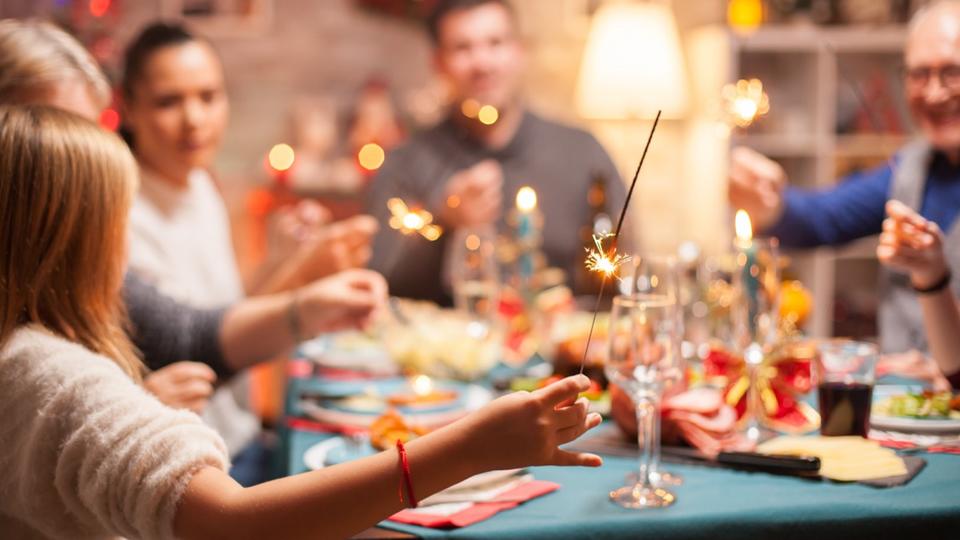 Noël 2022 : huître, saumon... Ces 5 idées pour remplacer les produits de luxe dans vos assiettes