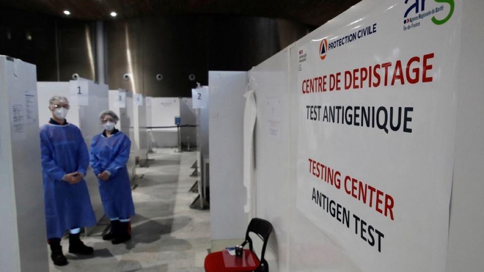 DIRECT - Coronavirus : un test négatif de 24h obligatoire pour se rendre vers l'Outre-mer